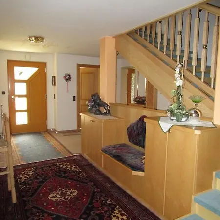 Gaestehaus Sams Гозау